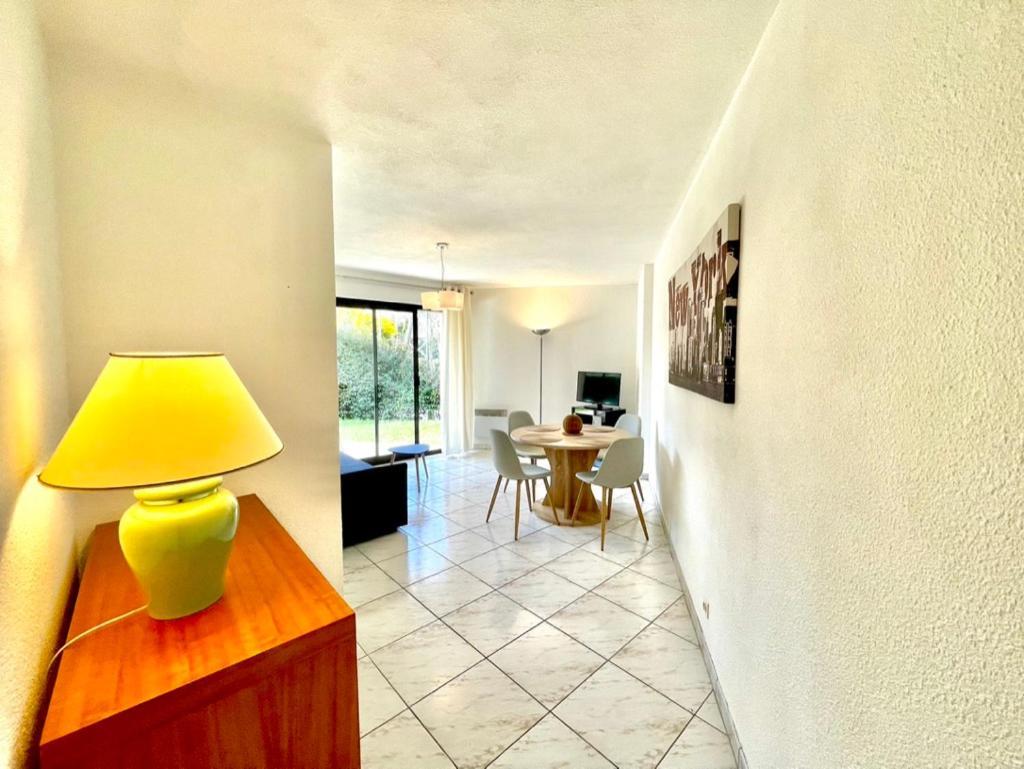 Ferienwohnung Charmant Rez De Jardin - 900M Plage De Pontaillac Royan Exterior foto